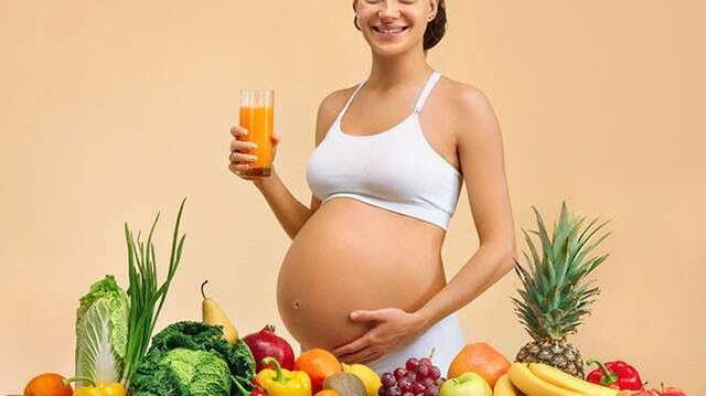 गर्भावस्थामा कस्ता खाने कुरा खानुपर्छ ?